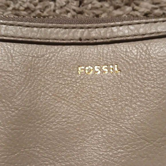 👜 Fossil Leather Tote BagTaupe/BeigeClassic Work & Everyday Carry